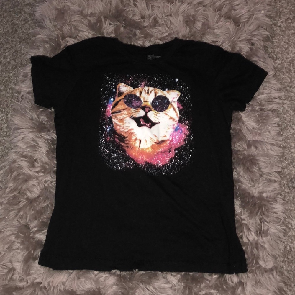 Black cat space tee